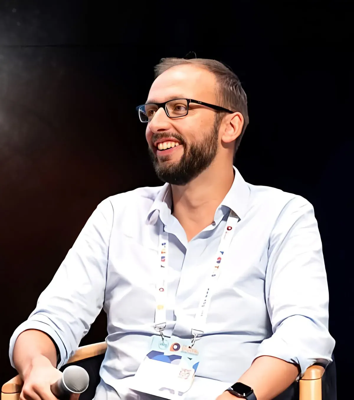 Nicolas François, créateur de la newsletter IA, Tech & Travel Café